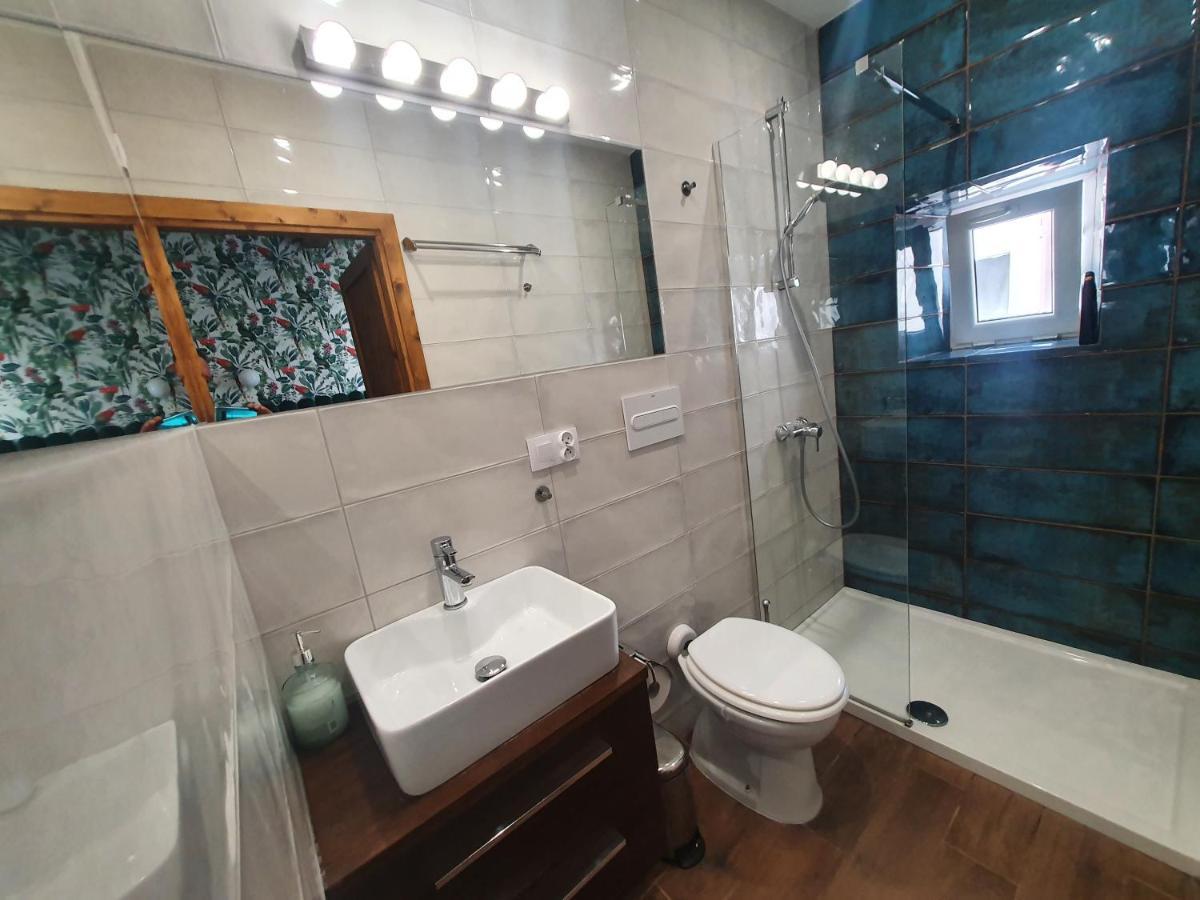 Luxurio Rooms With Baths Livorno Luaran gambar